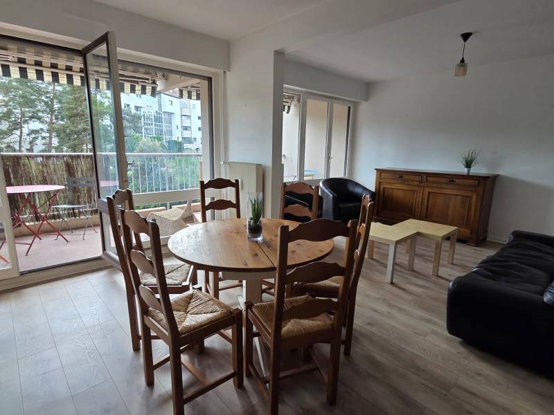 Loué – T3 meublé de 75m² – Écully
